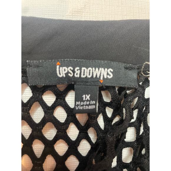 Women's Black Mesh Flowy Blouse Top 1X Plus GUC - Picture 3 of 6